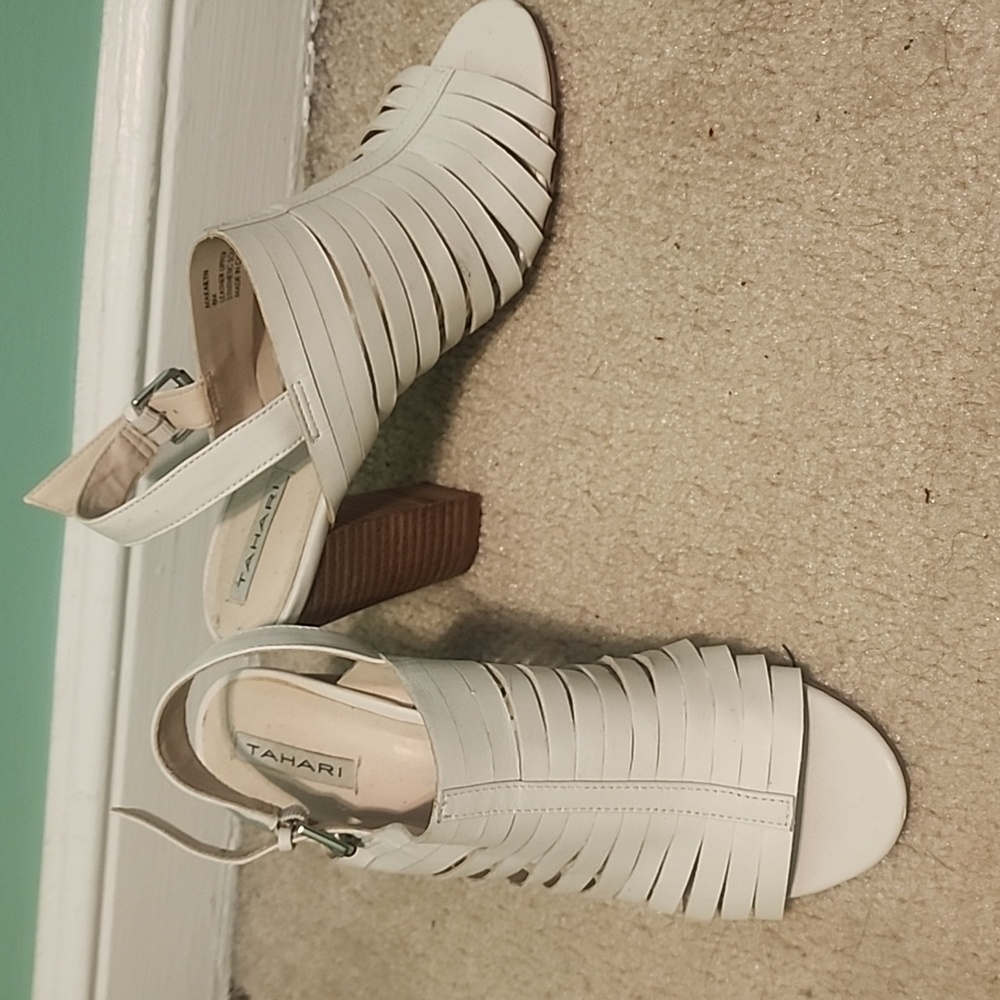 Tahari Makailyn Sandals